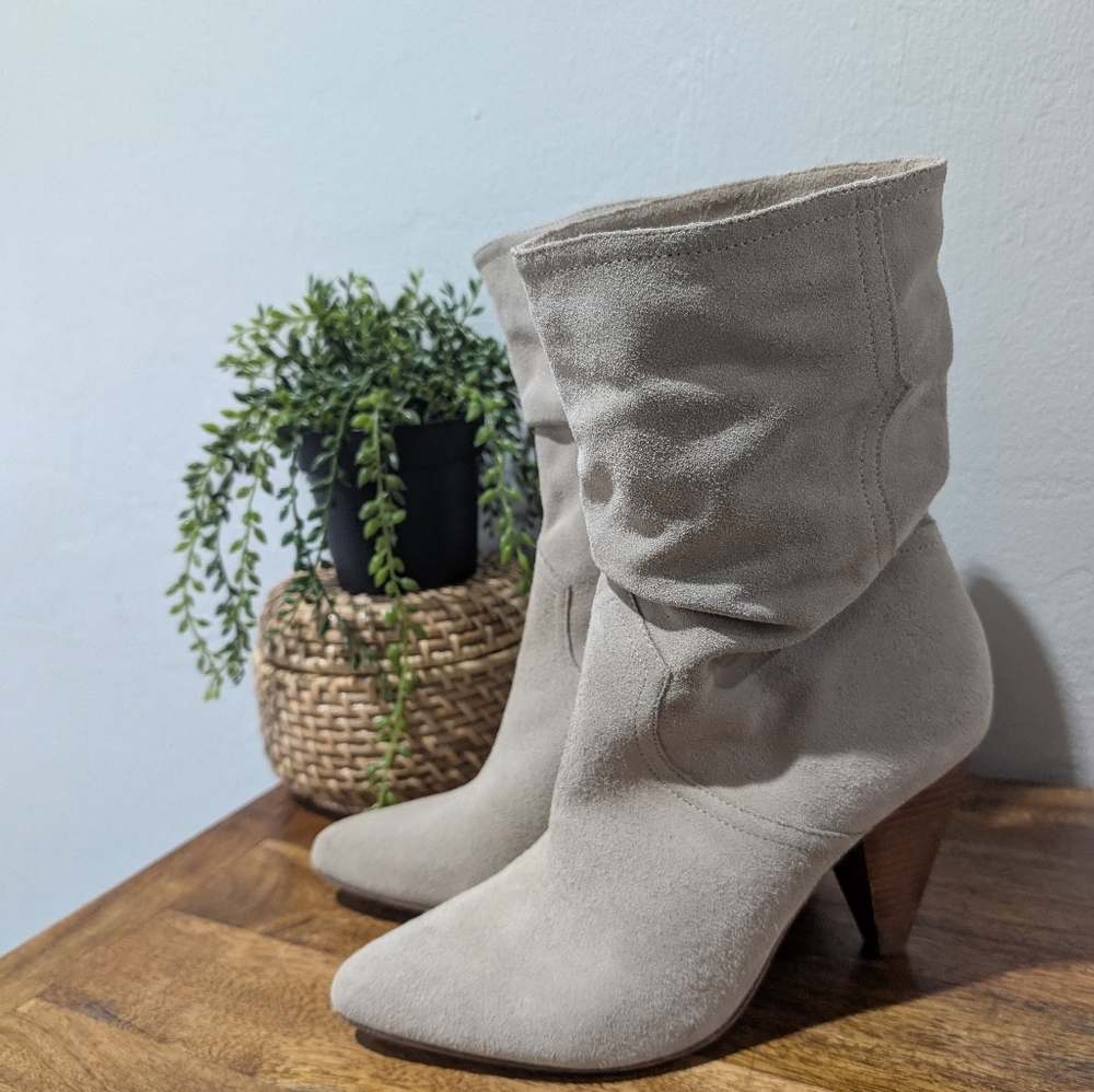 Joie Beige Suede Slouch Ankle Boots‎ Women's Size 37.5/7